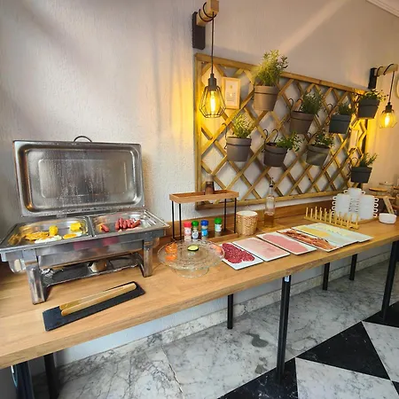 Hotel Don Cándido *