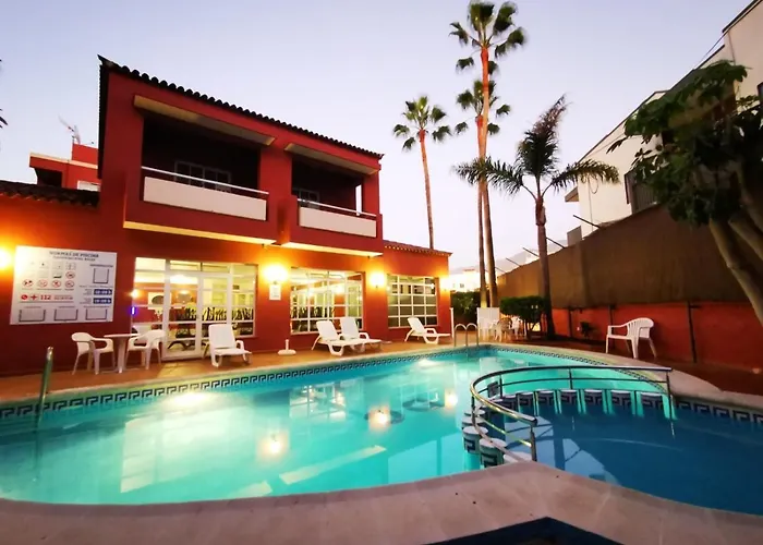 Don Cándido Hotel *