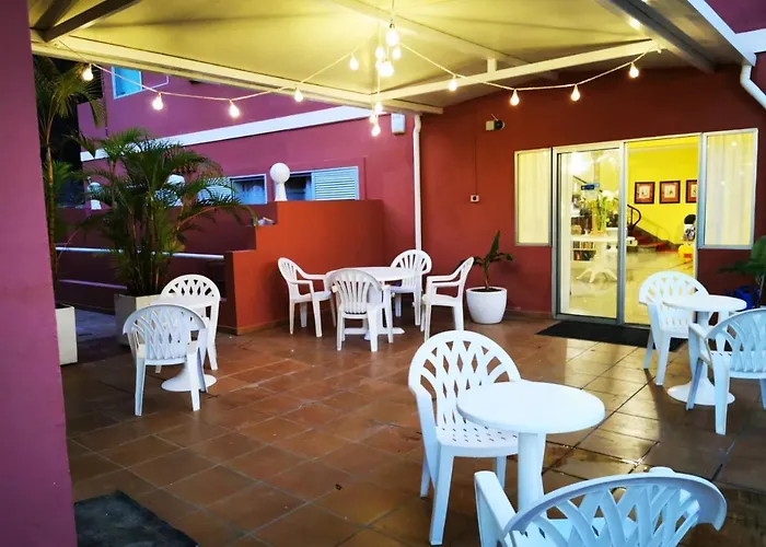 Don Cándido Hotel *